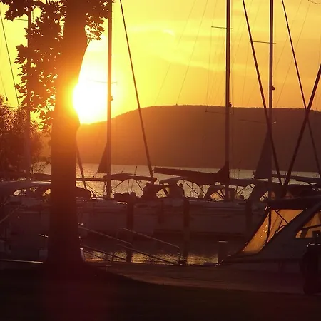 Apartment Bl Bavaria Yachtclub & Apartments Balatonlelle