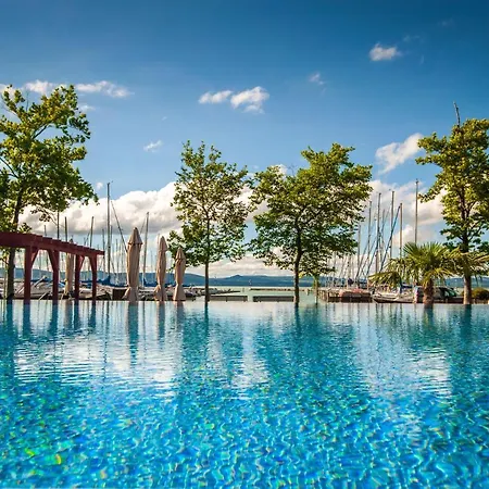 Bl Bavaria Yachtclub & Apartments
